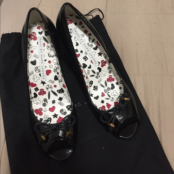 Marc by Marc Jacobs Patent Leather Peep Toe Pump - Picture 5 of 5