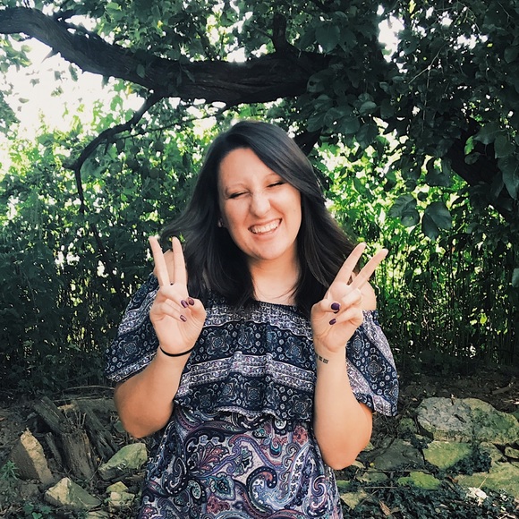 Meet your Posher, Kelsie - Picture 1 of 1