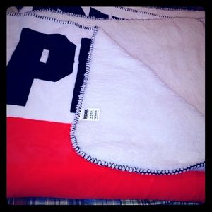 Victoria secret PINK sherpa blanket