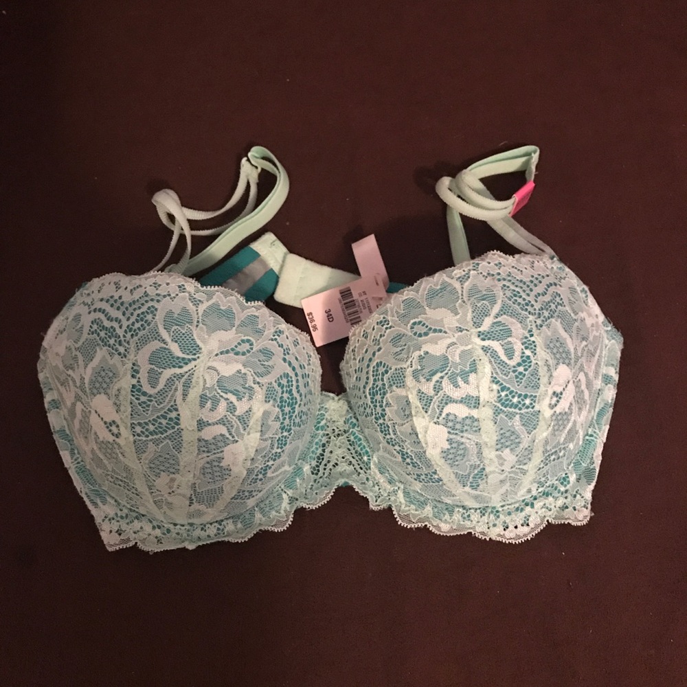 Victoria Secret push-up 34D