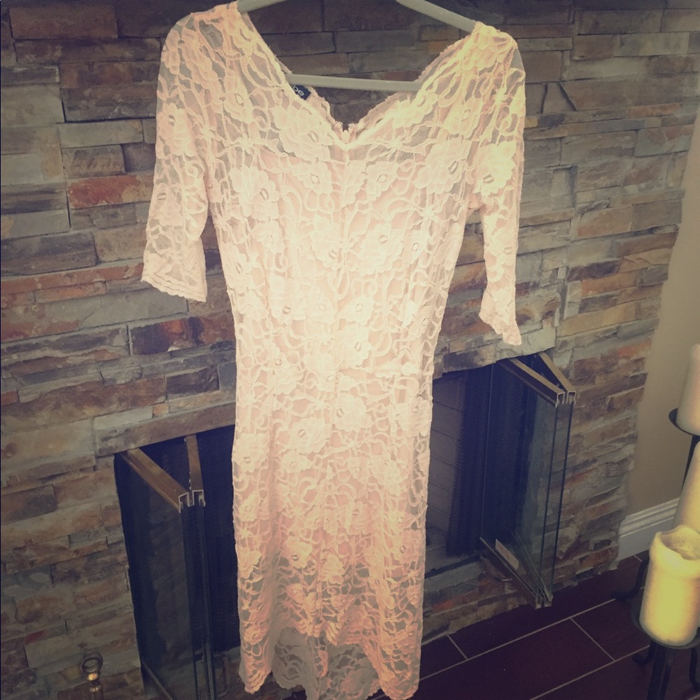 Bebe dress