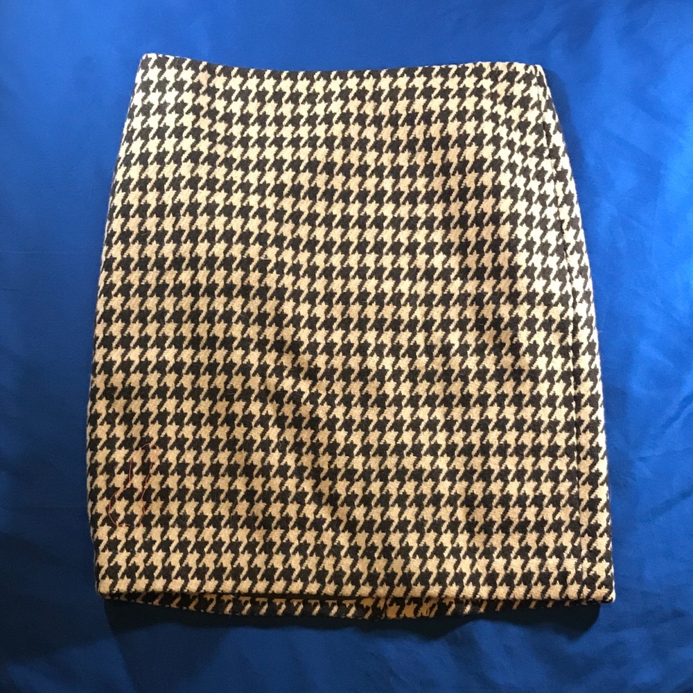 TALBOTS TWEED HOUNDSTOOTH PENCIL SKIRT WOOL CAREER