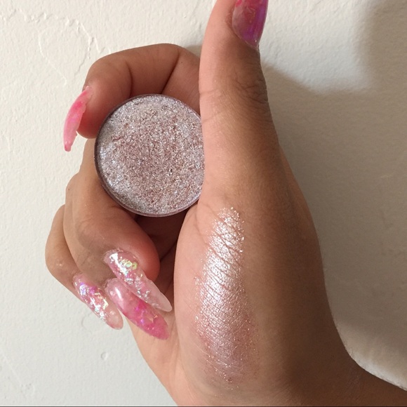 🦄 Glitz & Bam Handmade Pressed Highlighter 🦄 - Picture 5 of 5