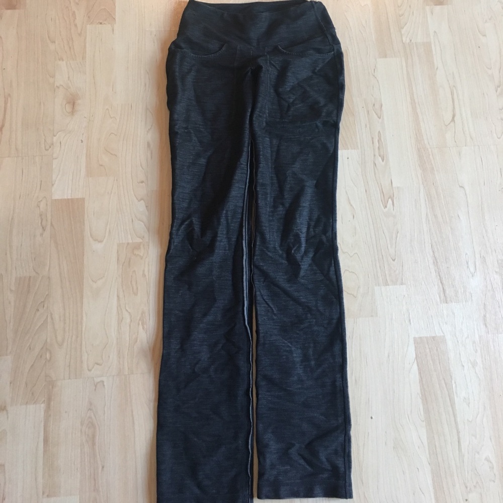 Lulu lemon dark grey pocket pants