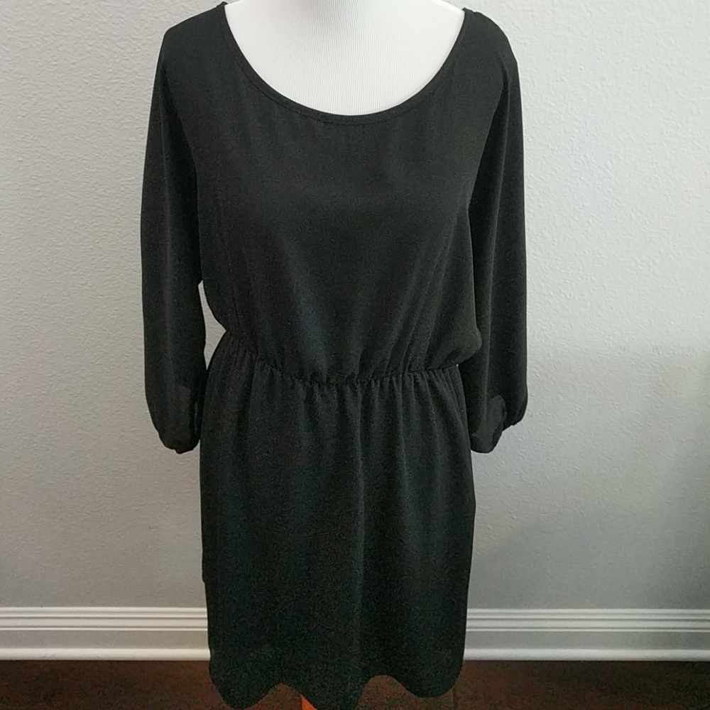 Sinple black dress