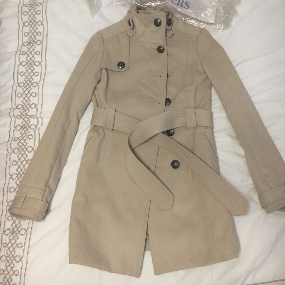 Beige peacoat