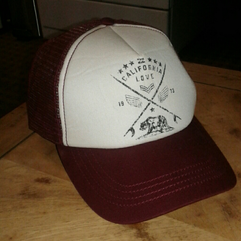 California Love Hat