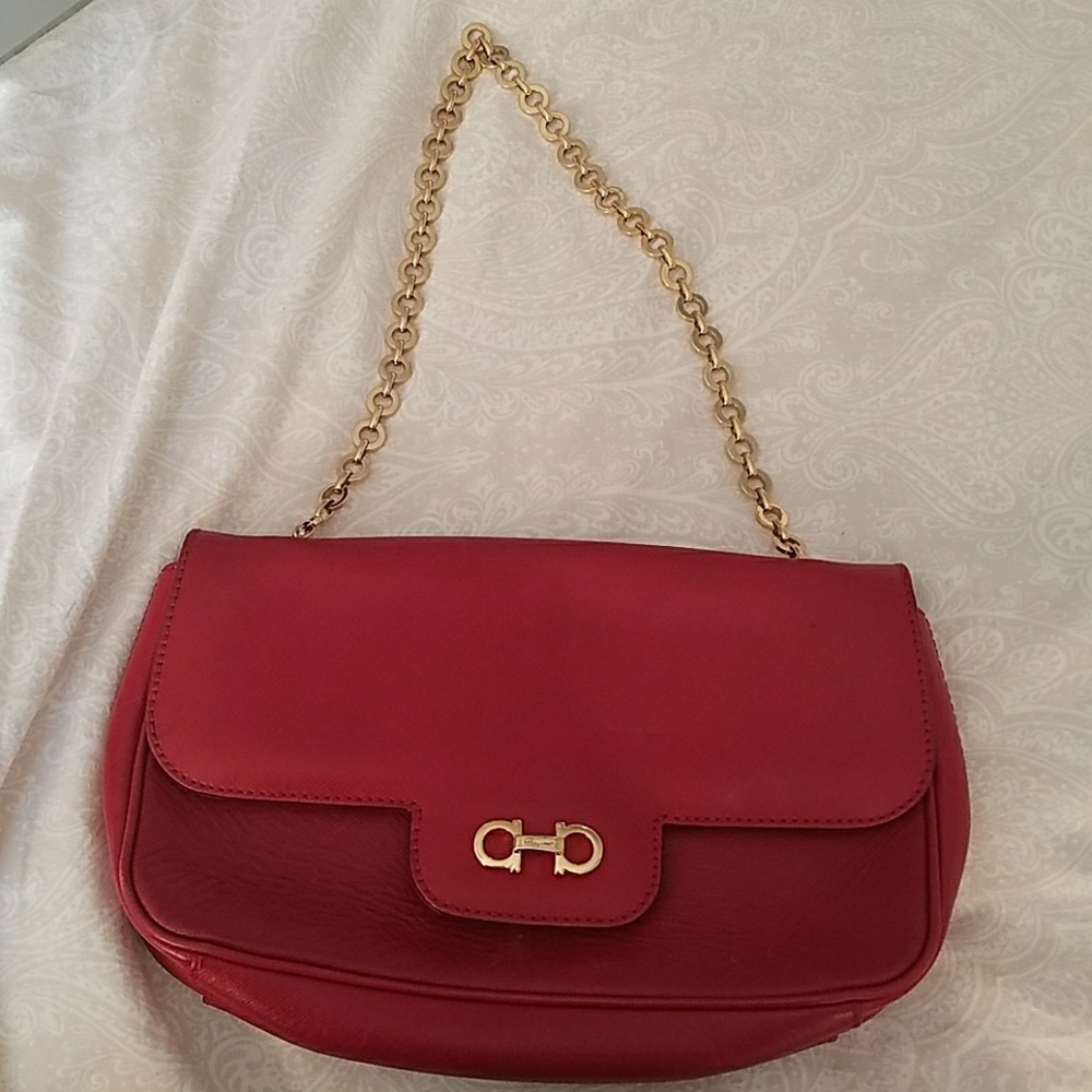 Red salvatore feragmao bag with gold chain