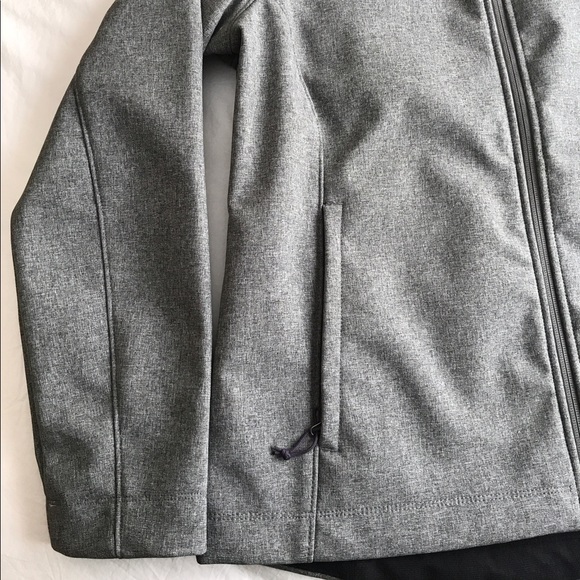 🚫SOLD🚫The North Face Jacket - Picture 4 of 7