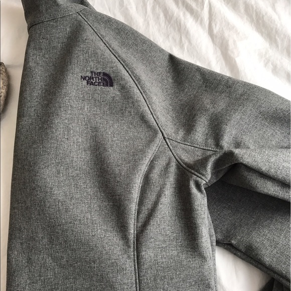 🚫SOLD🚫The North Face Jacket - Picture 6 of 7