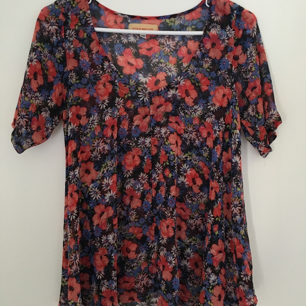 Otis & maclain trapeze blouse