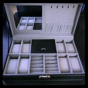 Watch and accessories box