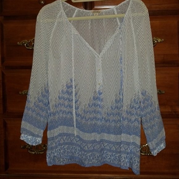 Light and flowy Lucky Brand blouse - Picture 1 of 2