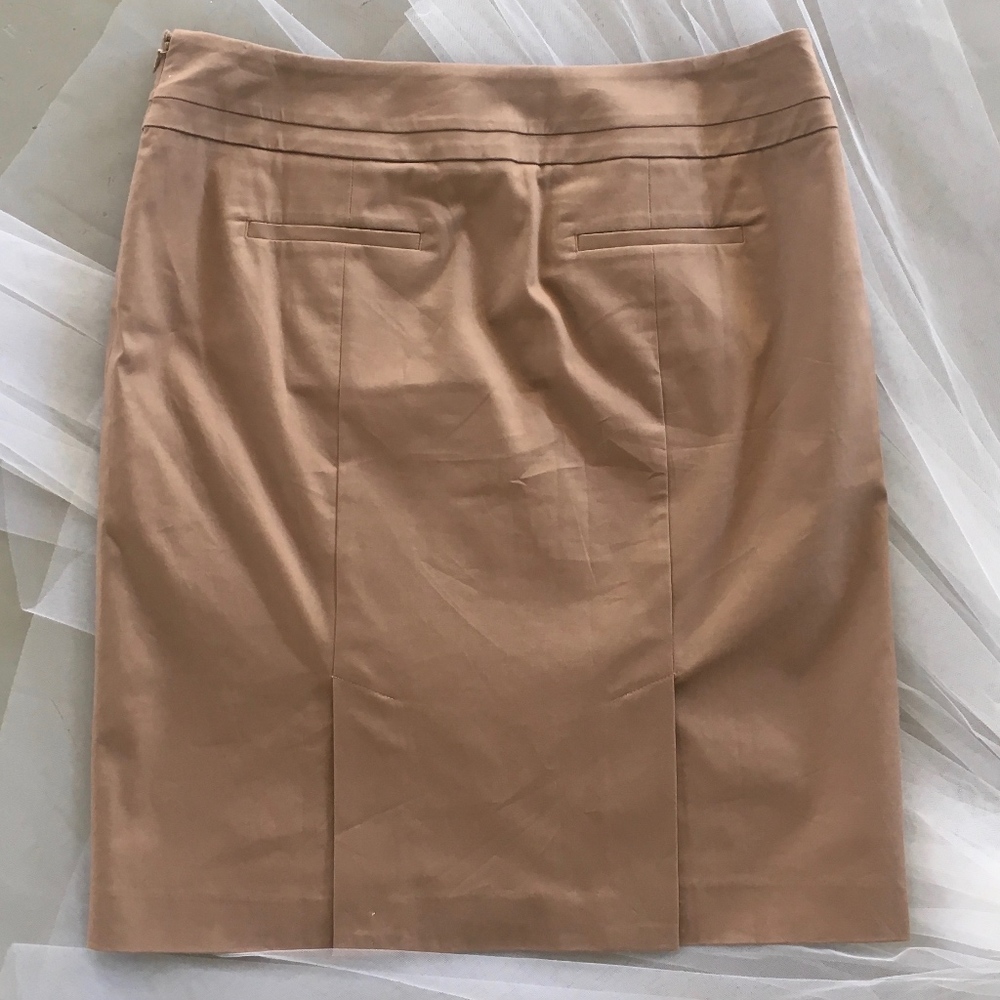 Loft/Skirt - image 4