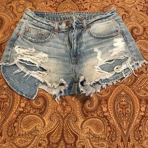 American eagle distressed denim shorts