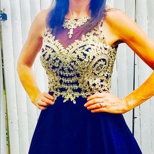 Gorgeous short black tie or out for the evening