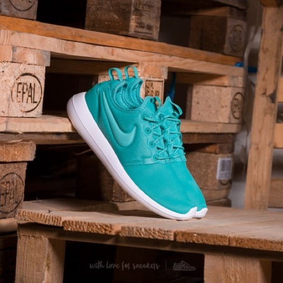 Nike Washed Teal Roshe Two - Picture 6 of 8