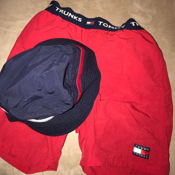 Tommy swim trunks & hat - Picture 2 of 2