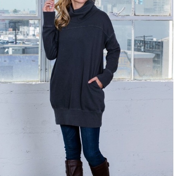 The Erin Tunic - Picture 3 of 3