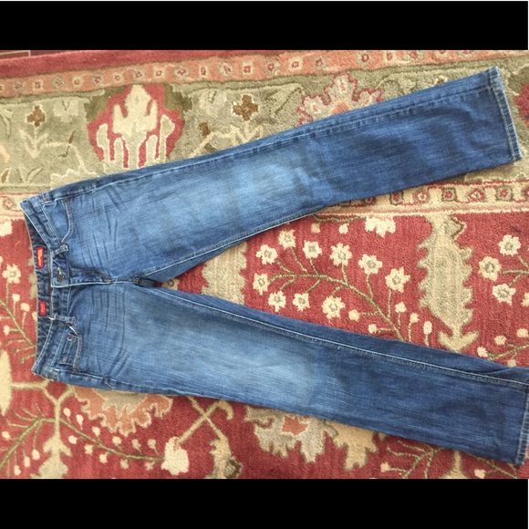 Express Jeans - Picture 2 of 5