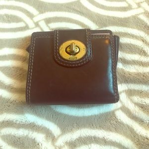 COACH turn lock small wallet