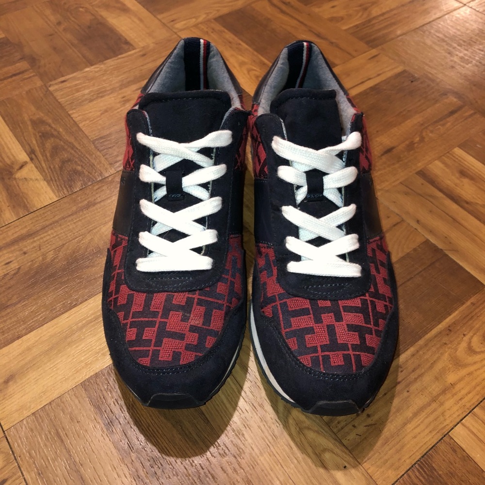 Tommy Hilfiger sneakers