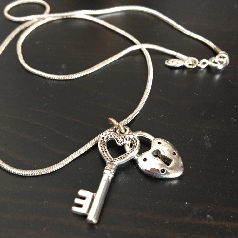 ❗️Bundle 3 Sale ❗️Heart Lock and Key Necklace