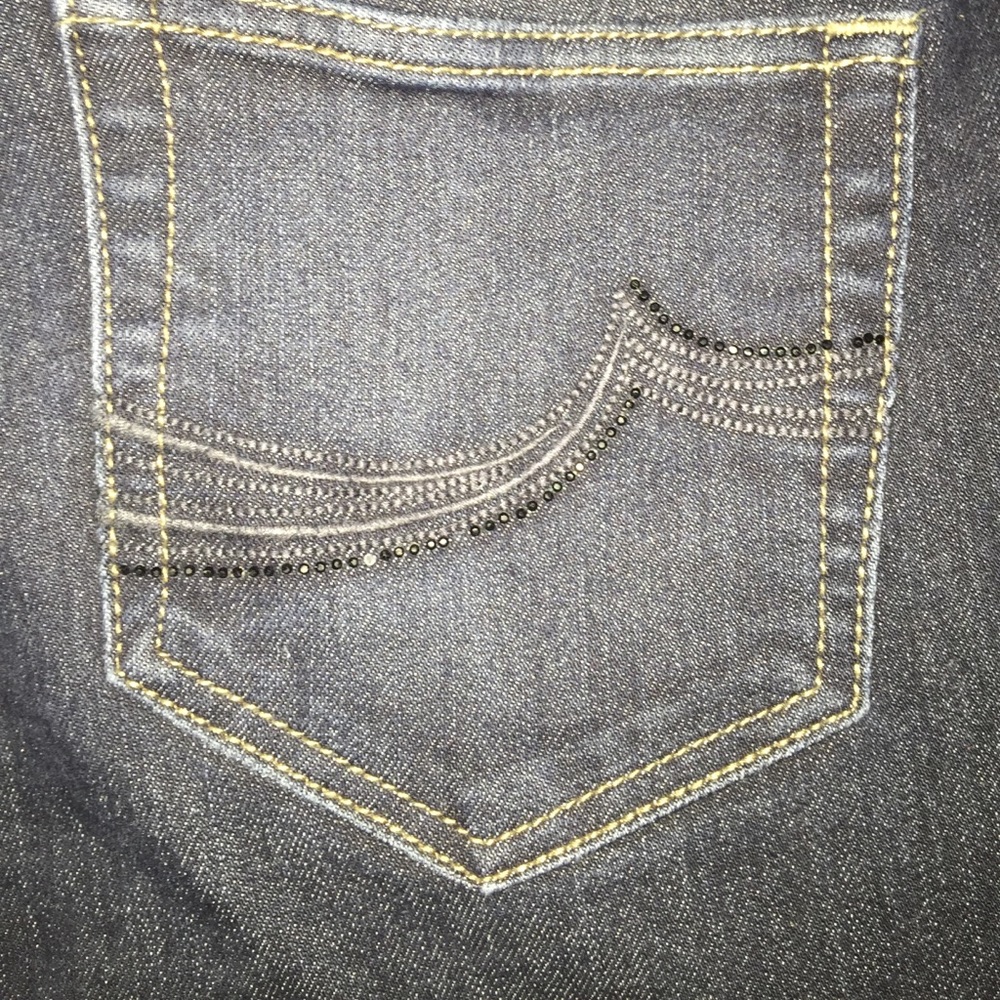 Jeans - Picture 5 of 5