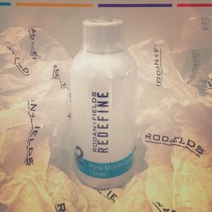 Rodan + Fields Redefine Pore minimizing Toner