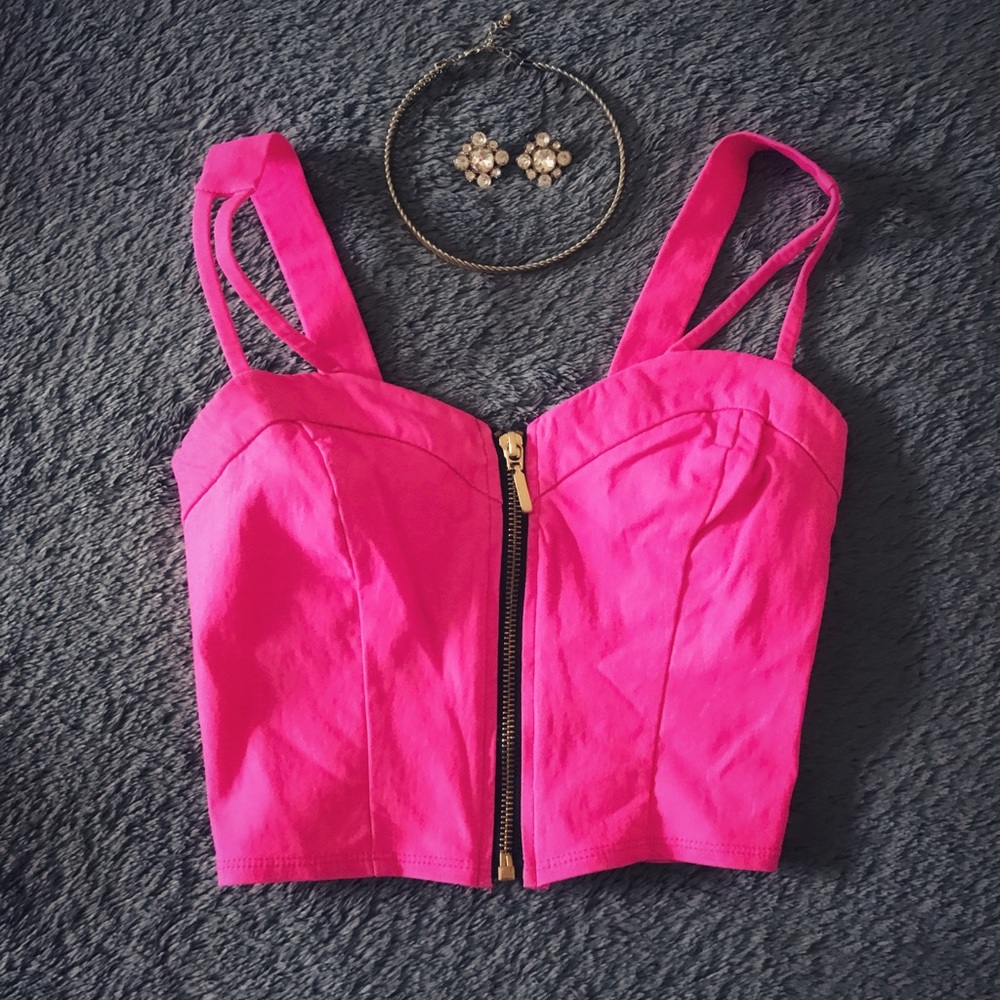 Crop top