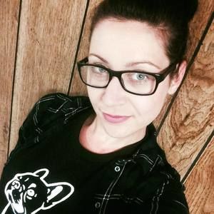 Meet your Posher, Edina