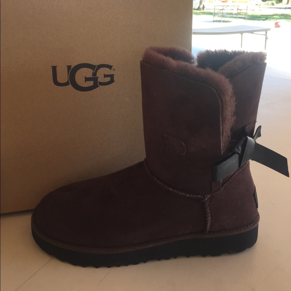 Classic Knot Short length Uggs. Cocoa Brown.