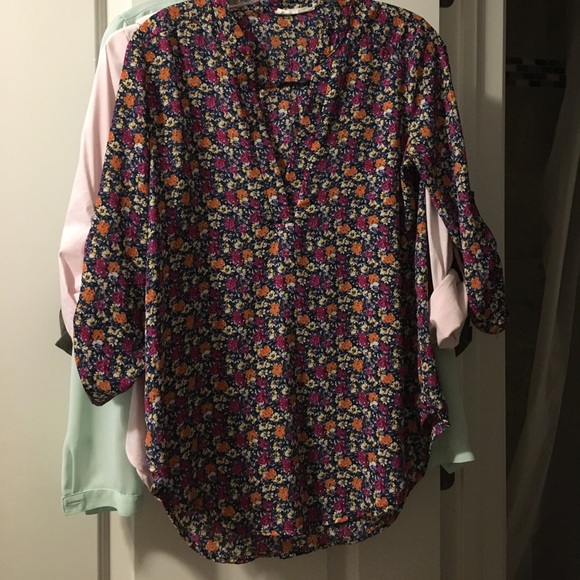 Long Sleeve Tops - Picture 6 of 7