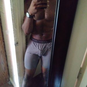 Meet your Posher, Elijah