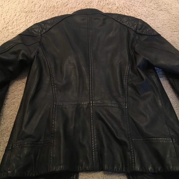 Black leather jacket - Picture 5 of 5