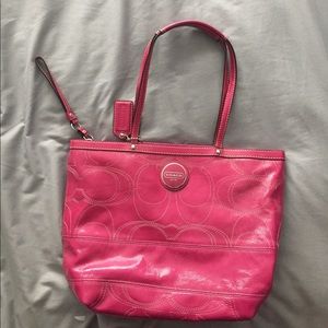 Coach tote patent pink EUC