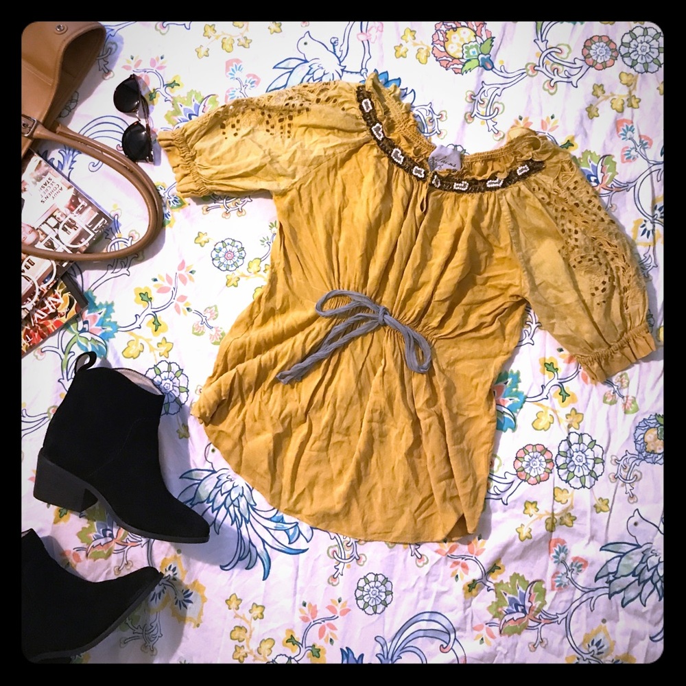 {anthropologie} beaded top. small.