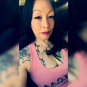 Meet your Posher, Melissa