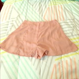 Wet Seal - NEW 🆕 Rose/Blush Shorts w/ Zipper 💞