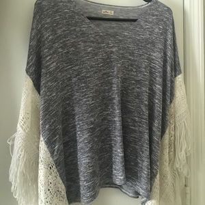 A grey summer blouse from Hollister