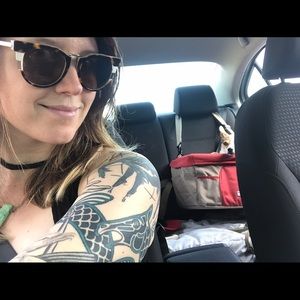 Meet your Posher, Emily