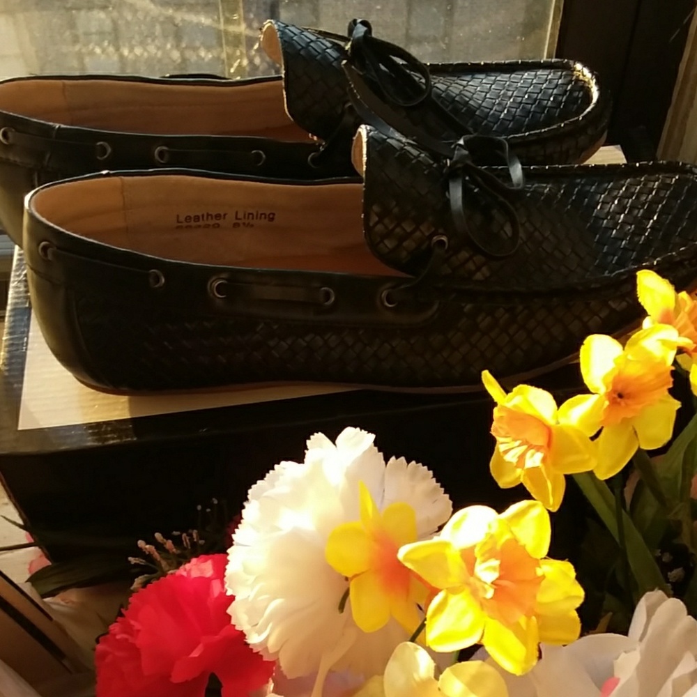 ADORABLE  SCAN MEN LEATHER LINING MEN SHOE NWOT