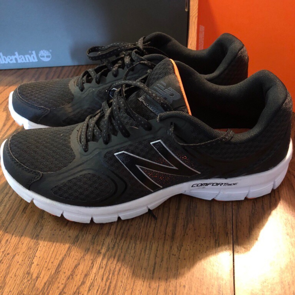 Men’s New Balance