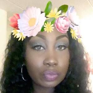 Meet your Posher, Janea