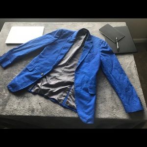Men’s blue blazer. Slight wear.