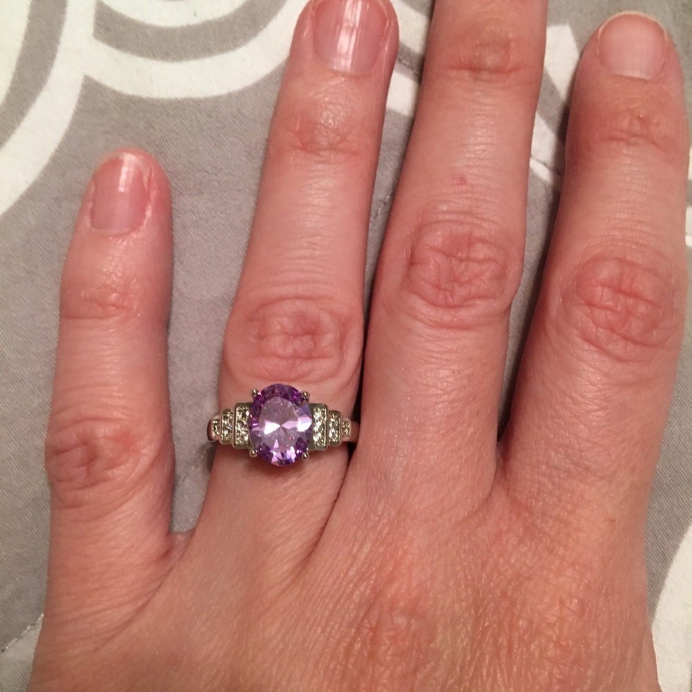 💜CZ WHITE GOLD RHODIUM PLATED RING💜 - Picture 2 of 3