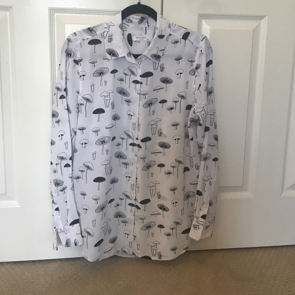 Equipment Essential Mushroom Print Blouse Size M
