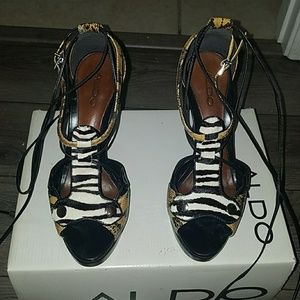 Shoes/Scandal Heels Size 38B