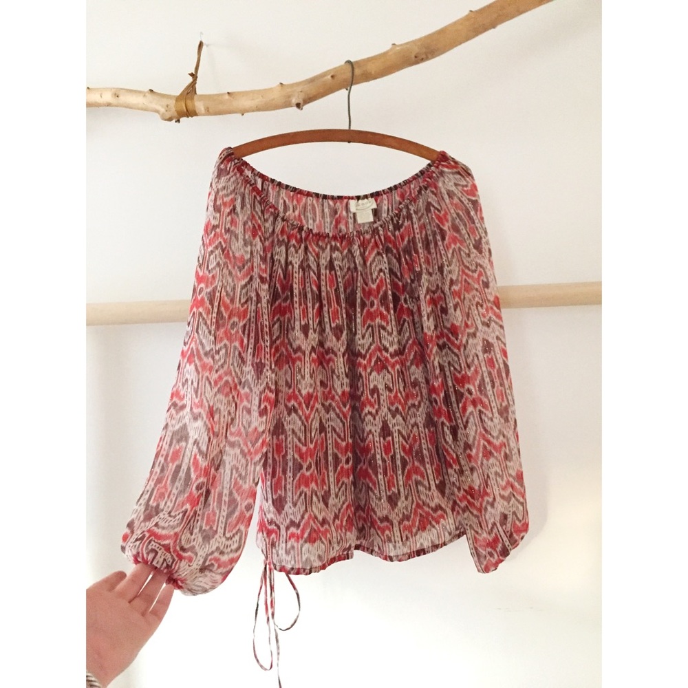SCOOP: Gauzy, boho prairie top. 100% Silk.