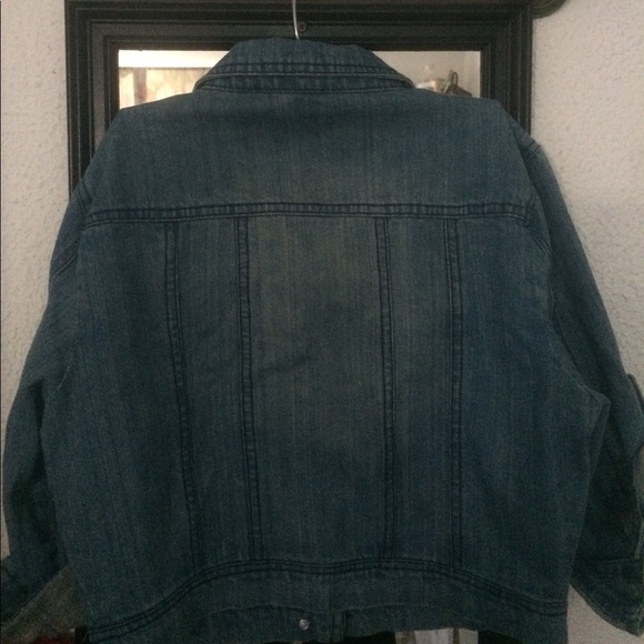 Jean Jacket - Picture 7 of 8